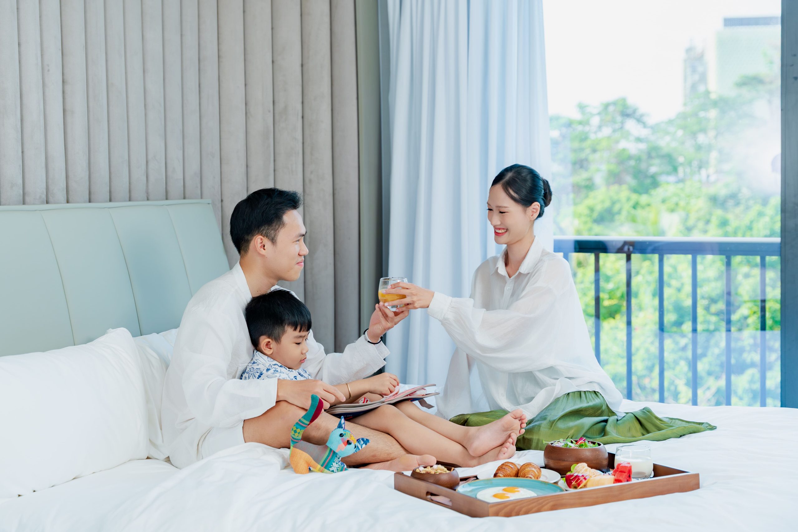 In-Room Dining Service